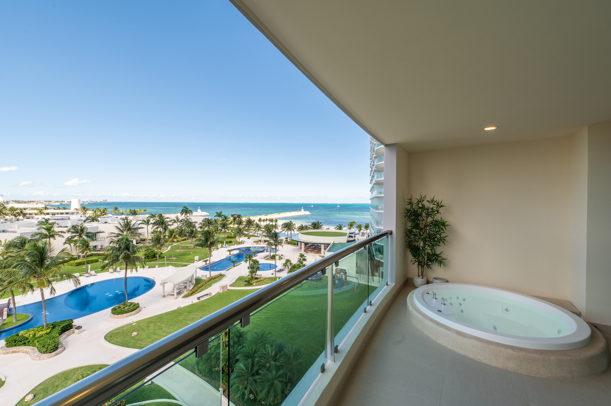 Departamento Novo Cancún Puerto Cancún, Preferred Luxury Real Estate