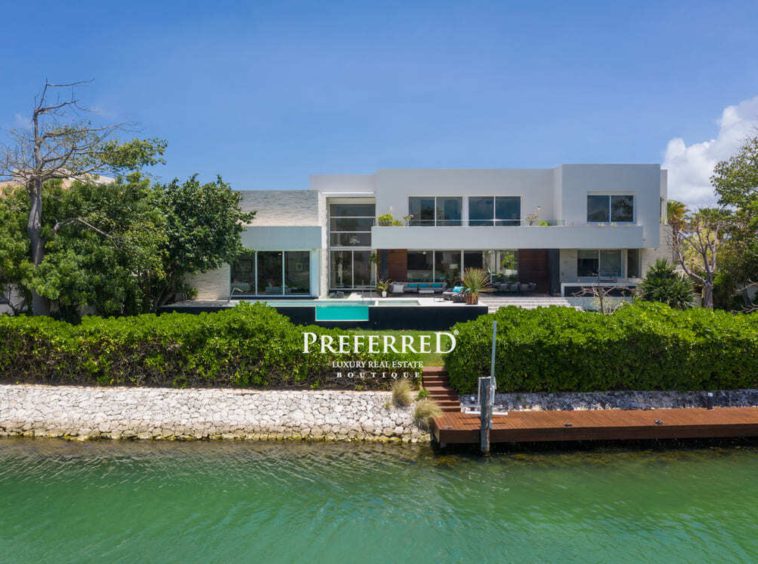 Residencia de Lujo en Los Canales Puerto Cancún Preferred Luxury Real Estate