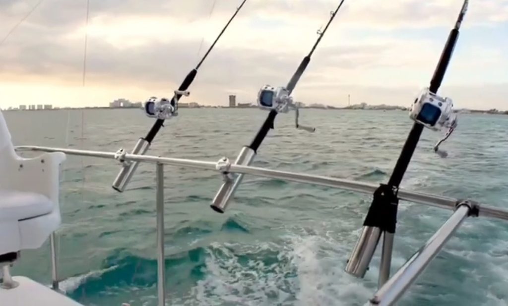 Pesca Deportiva en las costas de Cancún Preferred Luxury Real Estate.