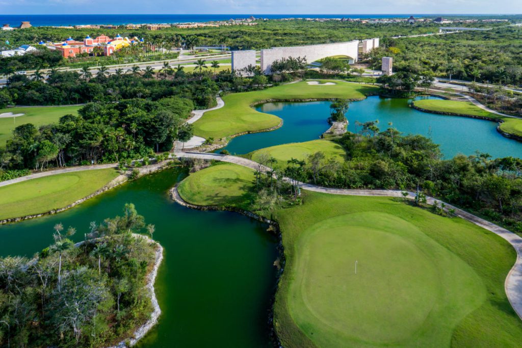 Top 5 Campo de Golf en el Caribe Mexicano, PGA Riviera Maya. Preferred Luxury Real Estate